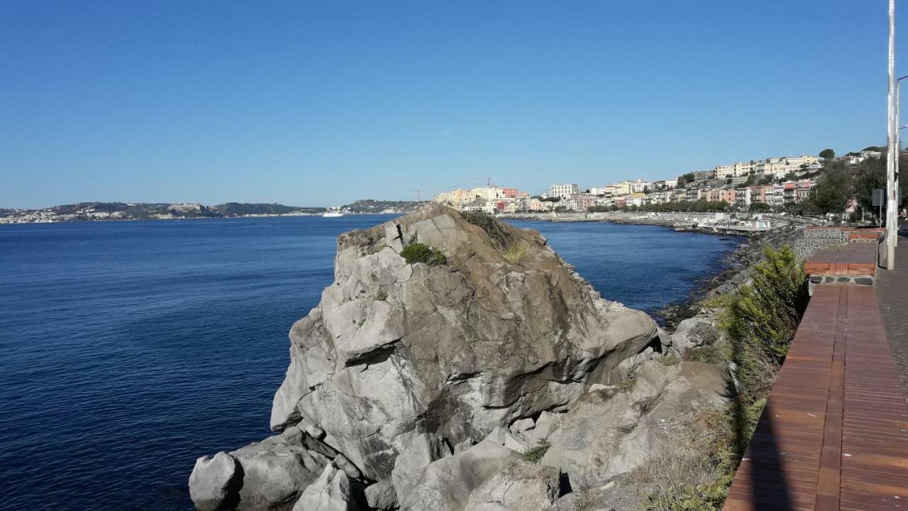 Coral & Turquoise Apartment Pozzuoli Exterior photo