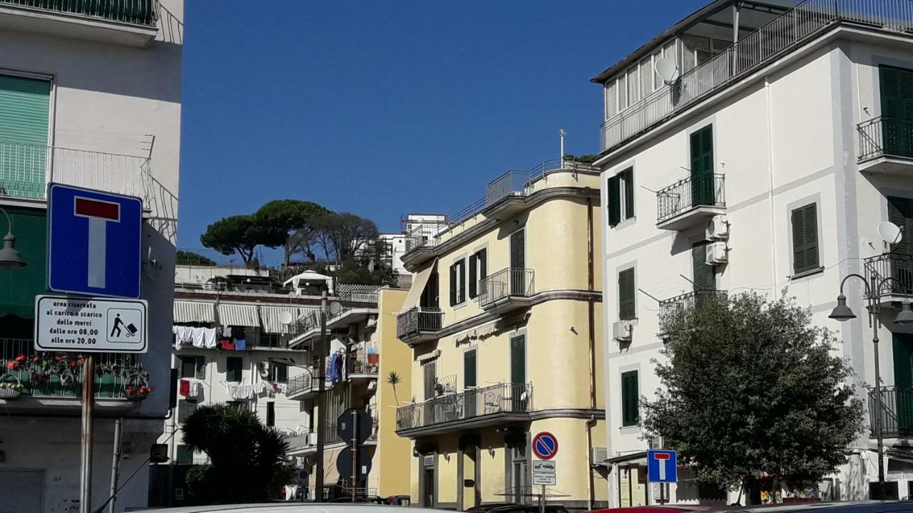 Coral & Turquoise Apartment Pozzuoli Exterior photo